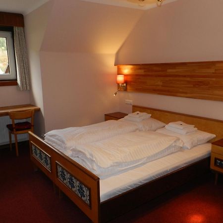 Locus Malontina Hotel Gmund in Karnten Room photo