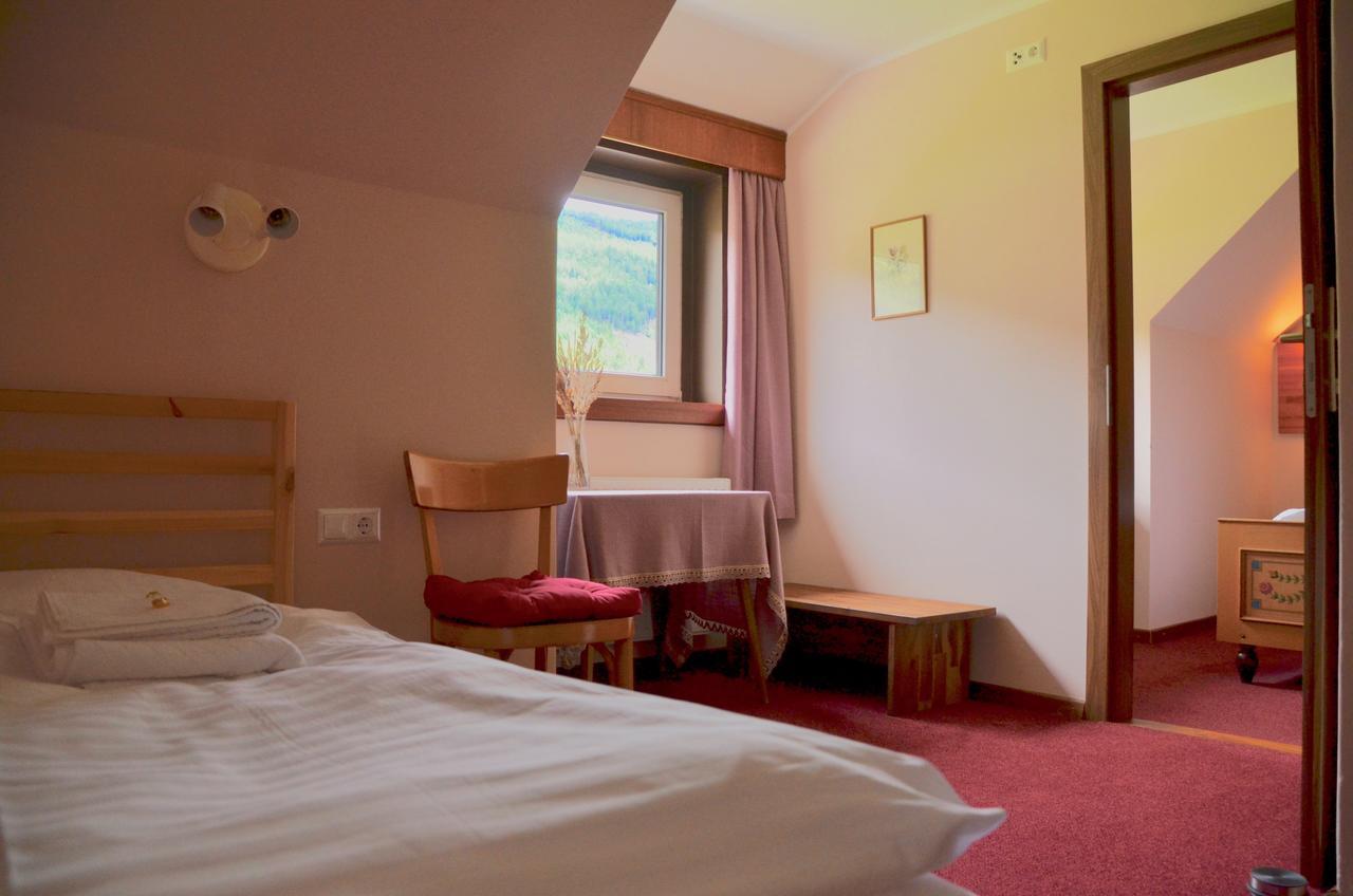 Locus Malontina Hotel Gmund in Karnten Exterior photo
